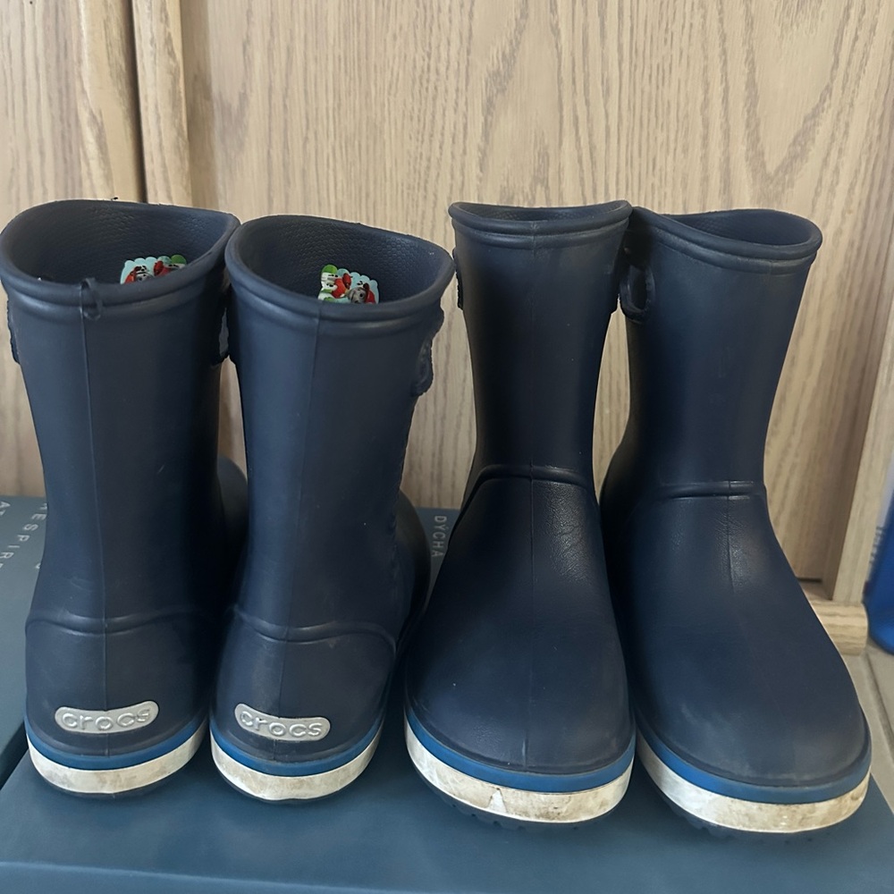 Crocs rain boots for kids